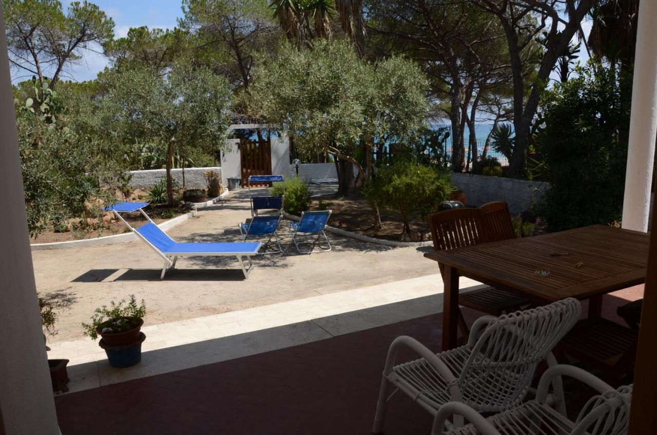 Apartments Villa Corrias Cala Liberotto Exterior foto